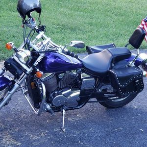 Meet your Posher, Claude